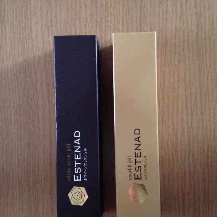 エスティーナソニックジェル&美顔器