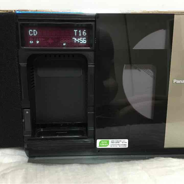 CDもiPod もラジオもSDカードも聞ける♪パナソニックD-dock