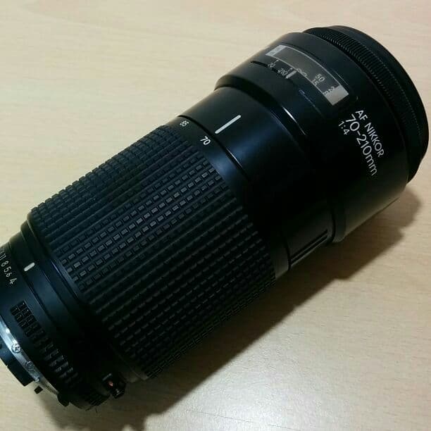 人気 Nikon AF NIKKOR 70-210mm F4