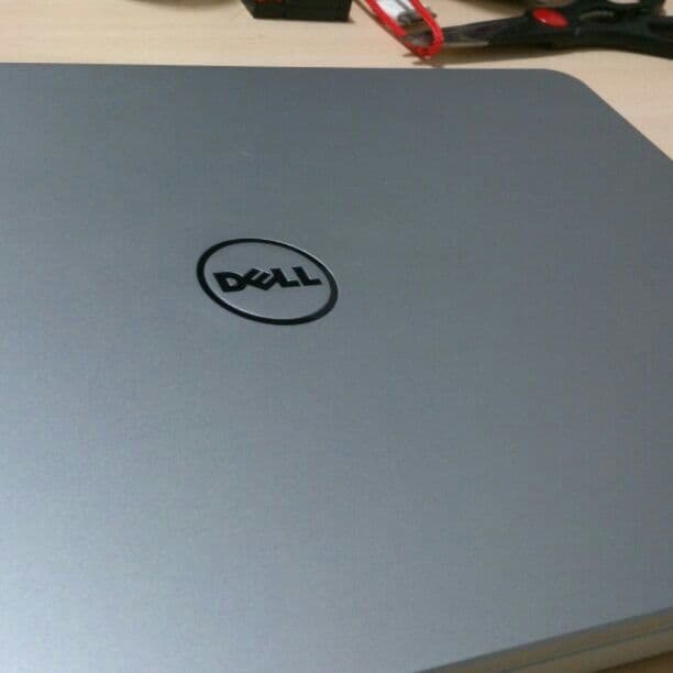 Windowsノート本体 Dell inspiron15 7537
