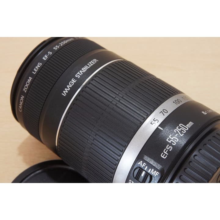手振れ付き Canon EF-S 55-250mm F4-5.6 IS