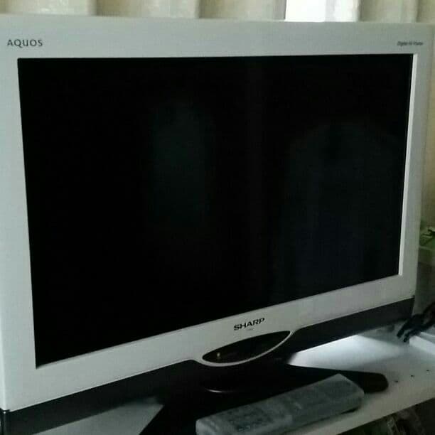 テレビ シャープ AQUOS 26型