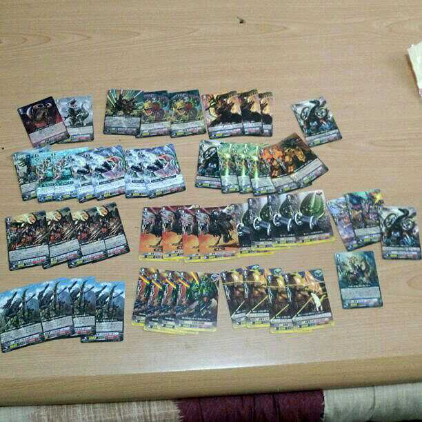 ヴァンガード18デッキ