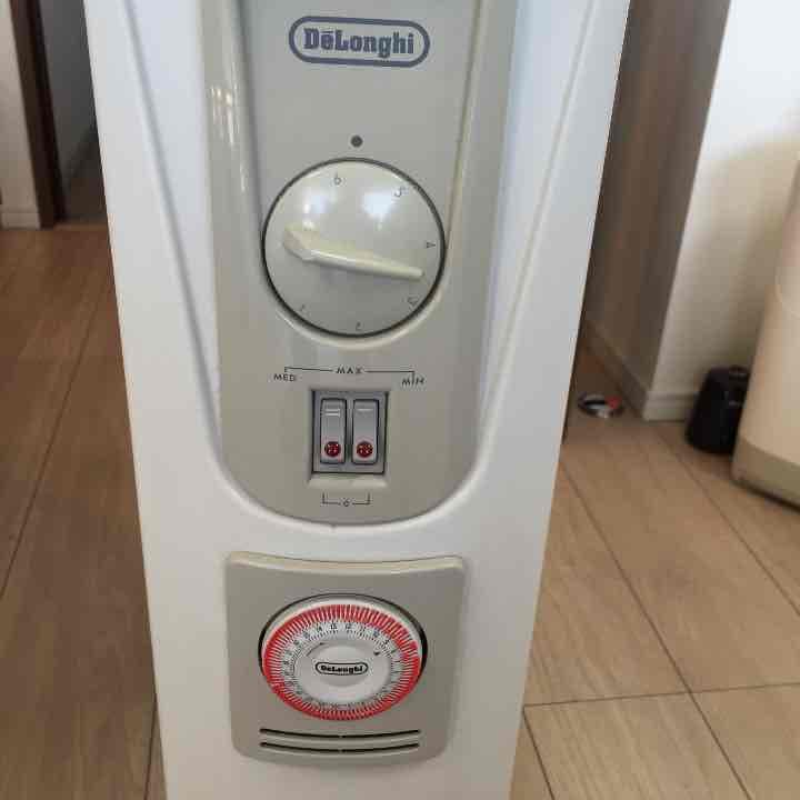 寒冷地にオススメ★デロンギ オイルヒーター 9枚フィン