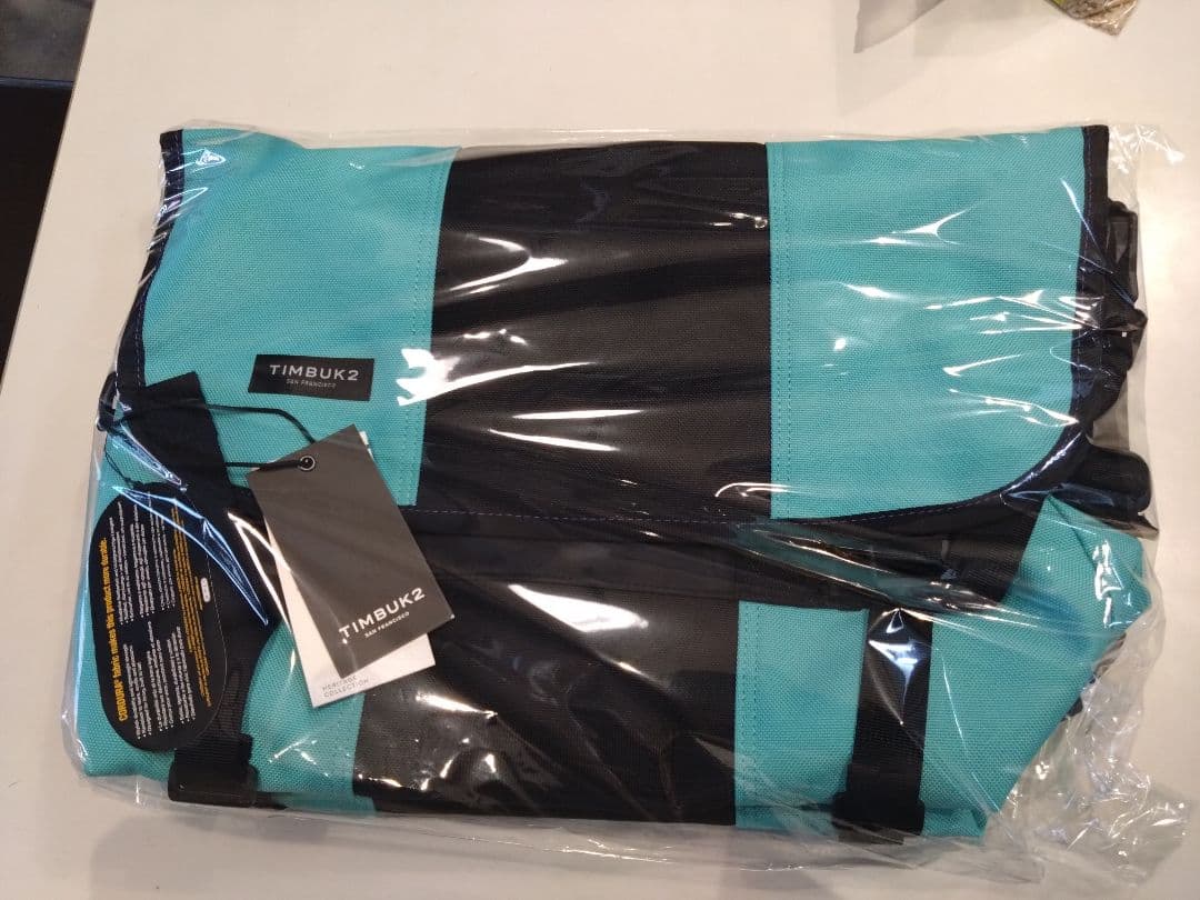 【ブラックフライデー値下げ】Timbuk2　クラシックメッセンジャーバッグ