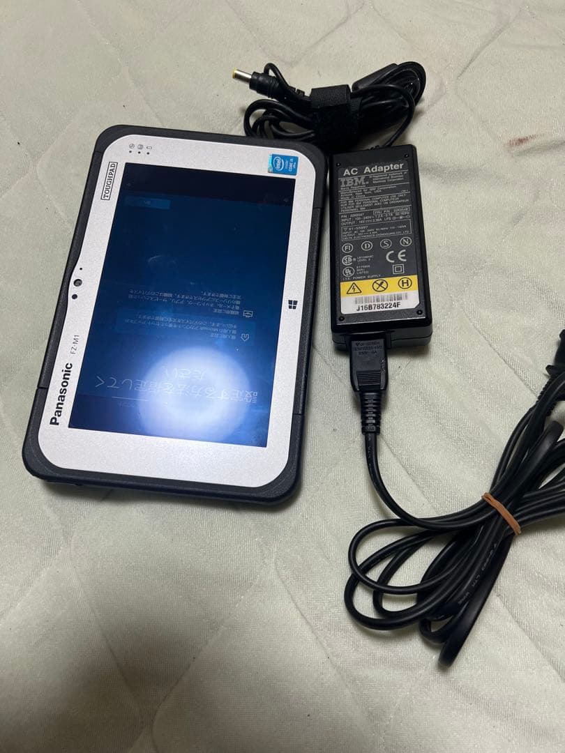 Panasonic FZ-M1 Windowsタブレット 本体