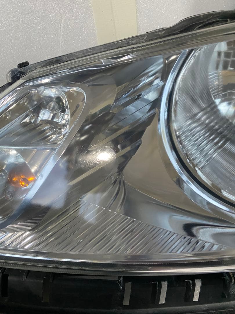 ホンダ フリード GB3/GB4 前期 純正ヘッドライト 左右セット ハロゲン