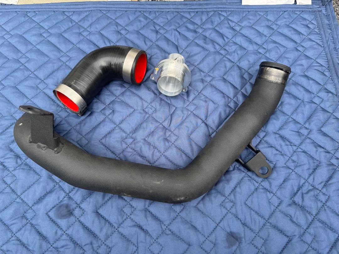 NEUSPEED ハイフローターボディスチャージパイプキット