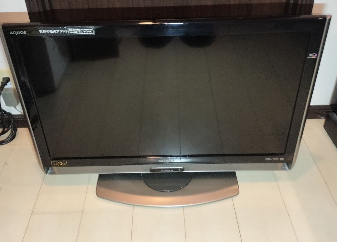 SHARP LC-32DX3 32インチ液晶テレビ　世界の亀山モデル　LED液晶