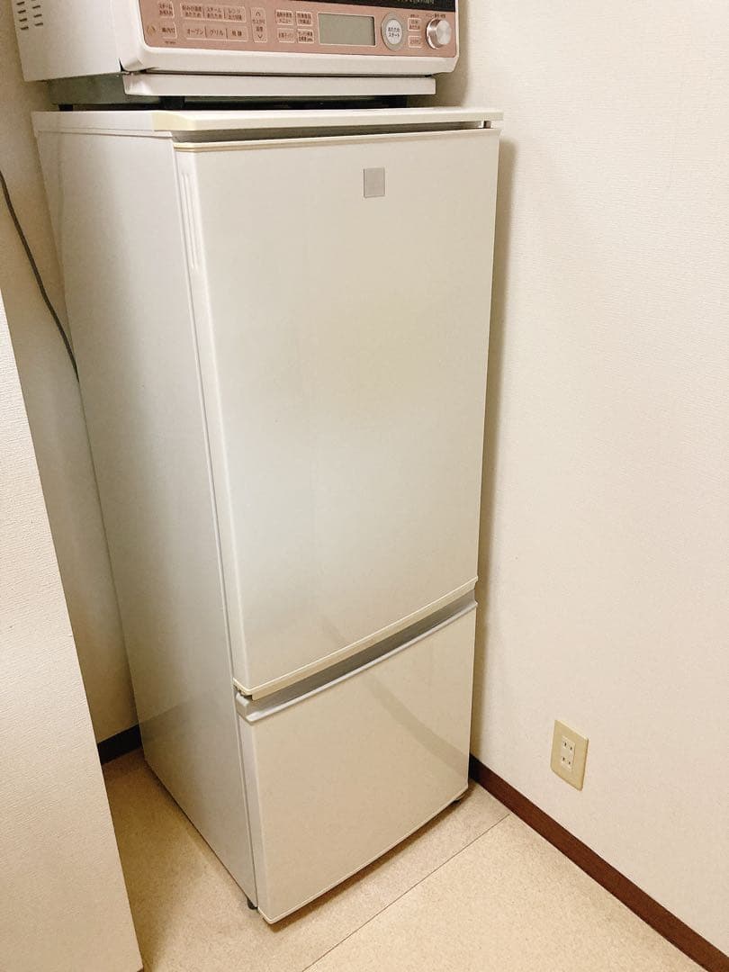ホワイト冷蔵庫 大容量 上下二段式