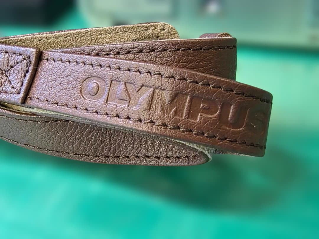 オリンパス PEN E-P1 シルバー レンズキット