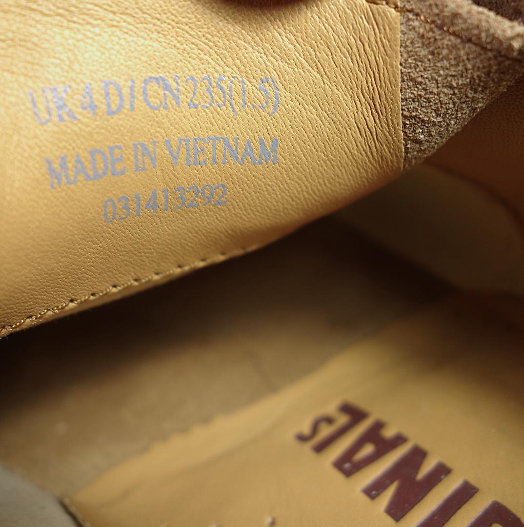 Clarks クラークスオリジナルズ ナタリー UK4 スエード モカシン