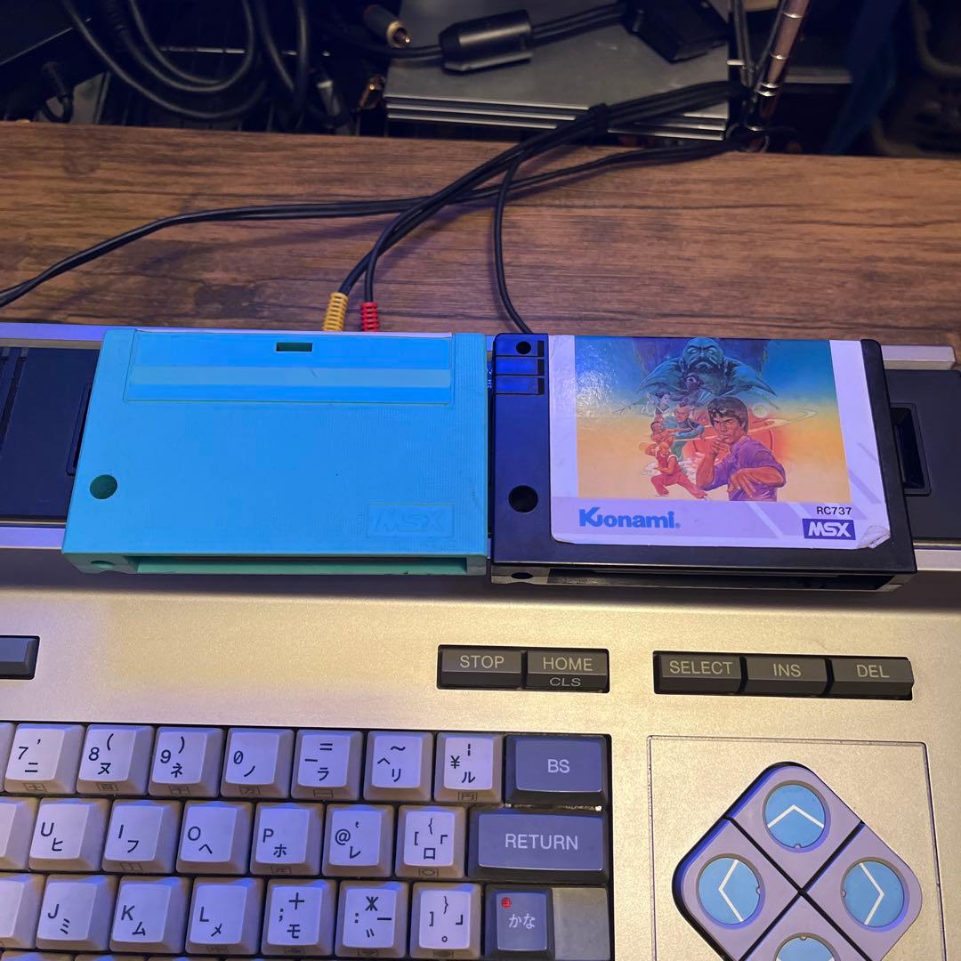 MSX本体中古 箱説なし オマケゲーム2本付き 動作確認済 CF-2000