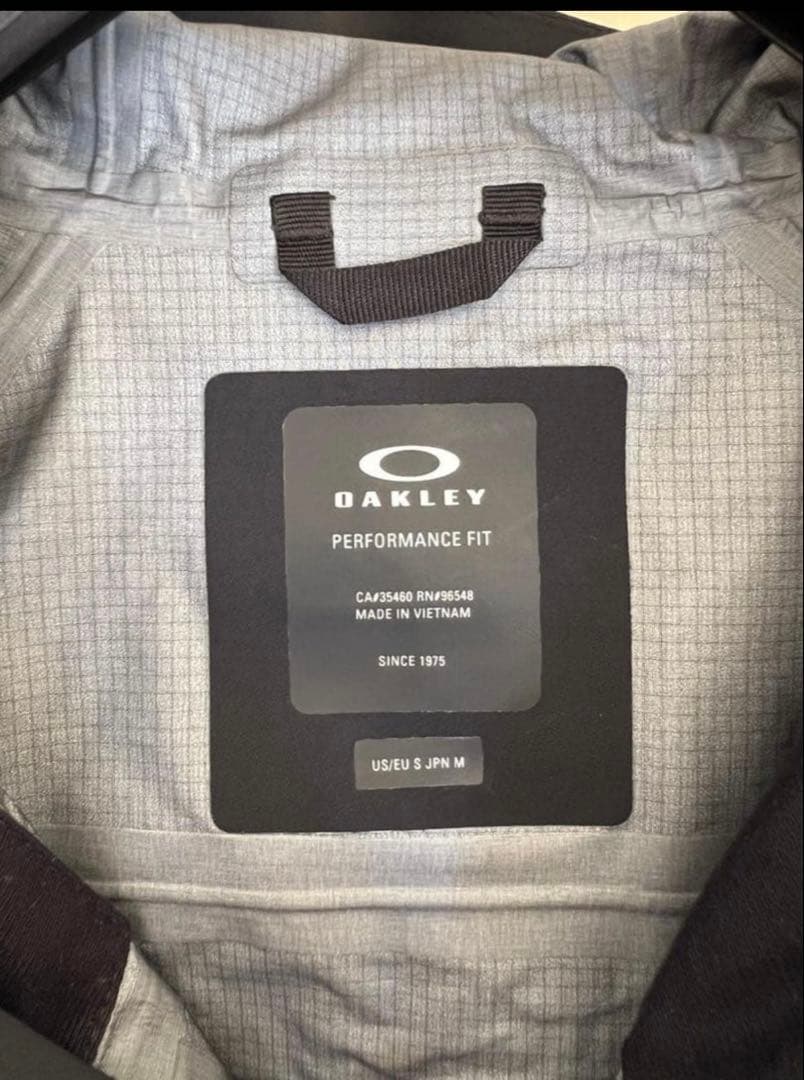 超美品Oakley Gore-Tex Pro スノーボード スキージャケット