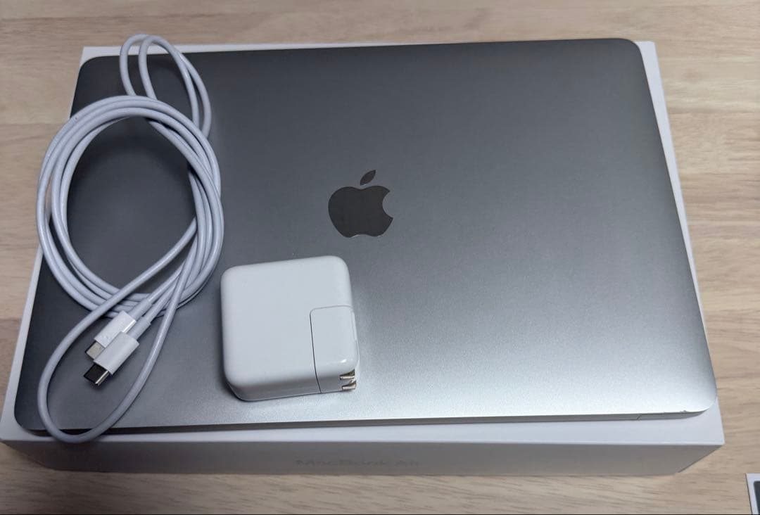 MacBook Air M1 メモリ16GB SSD256GB 13インチ