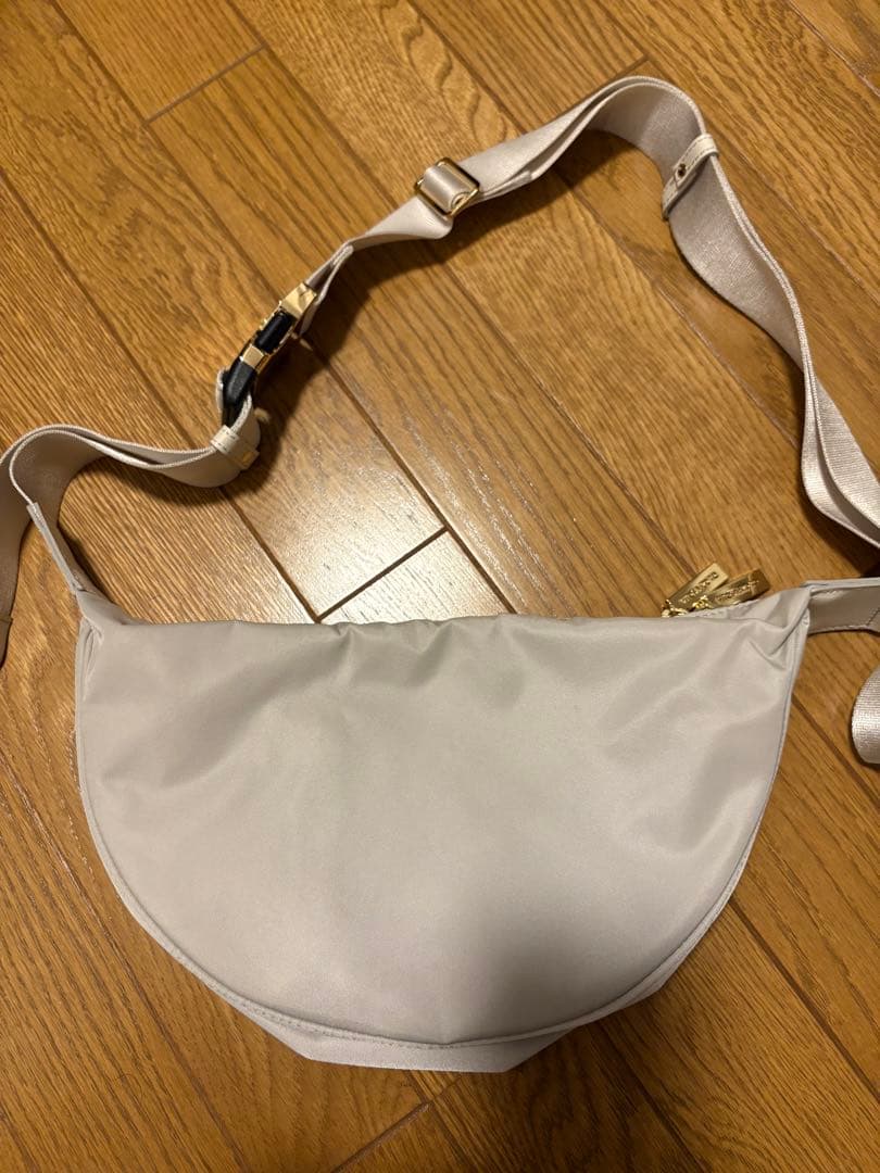 VIOLAd'ORO ヴィオラドーロ ショルダーバッグ ボディバッグ　完売品