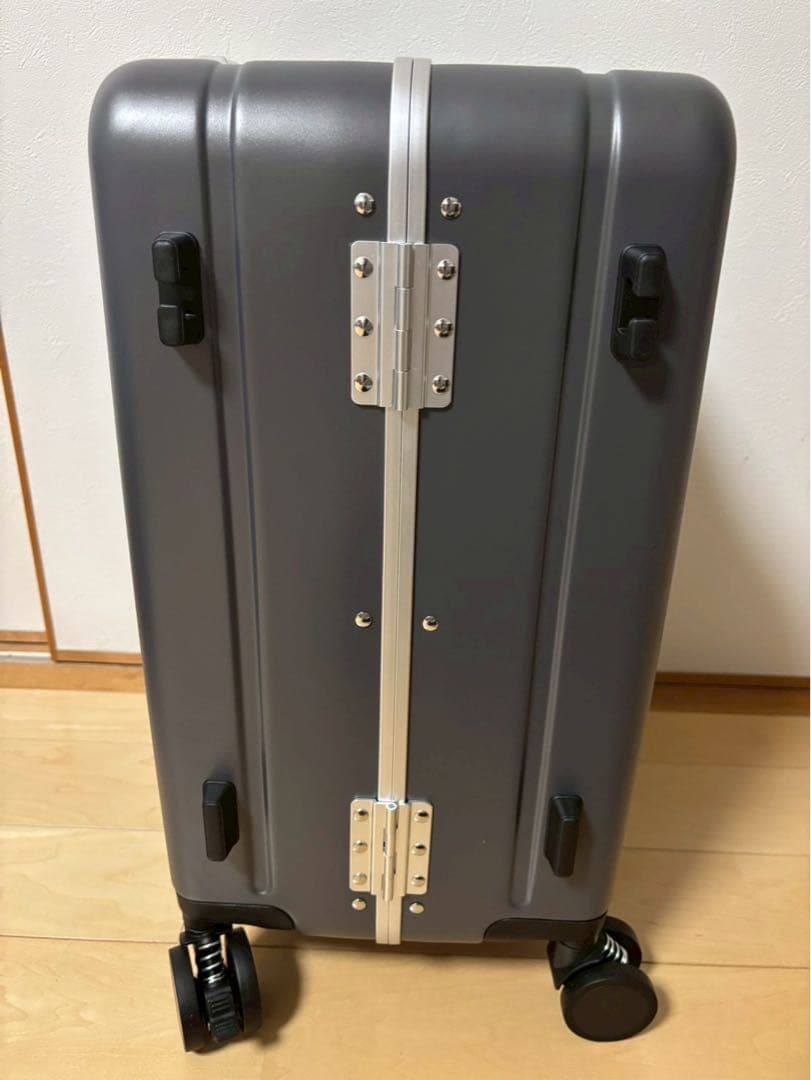 スーツケース 子どもが乗れる キャリーケース 40L 機内持ち込み可 グレー