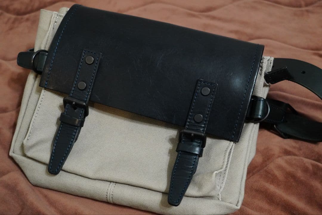 BAGGY PORT 本革 ボディバッグ レザー