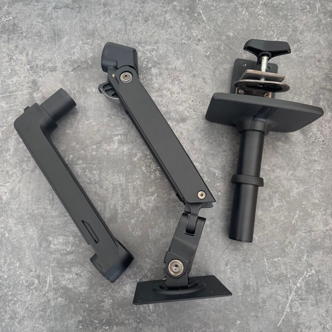 モニターアーム Ergotron LX Desk Monitor Arm