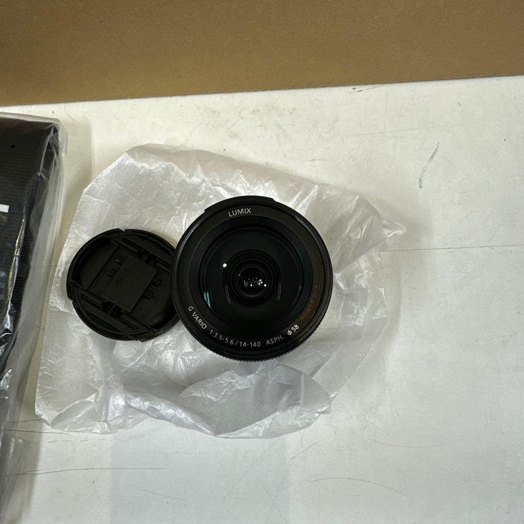 パナソニックLUMIXミラーレスカメラDC-G99H