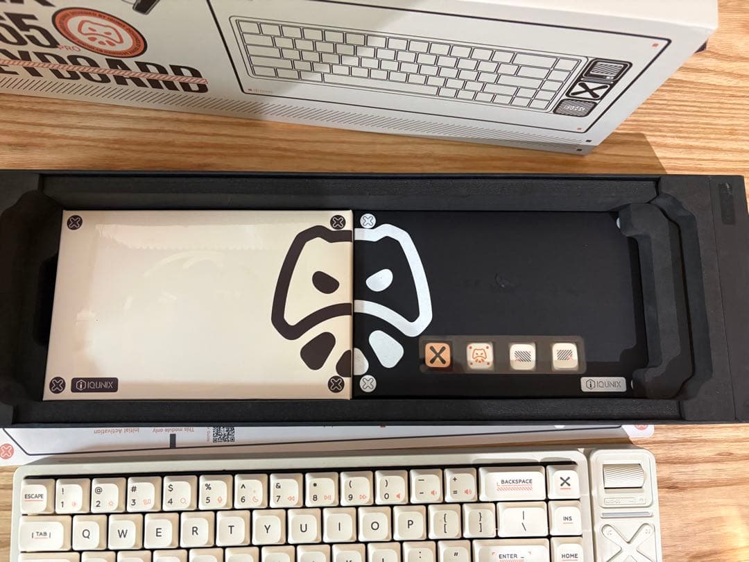 IQUINX MG65Proキーボード