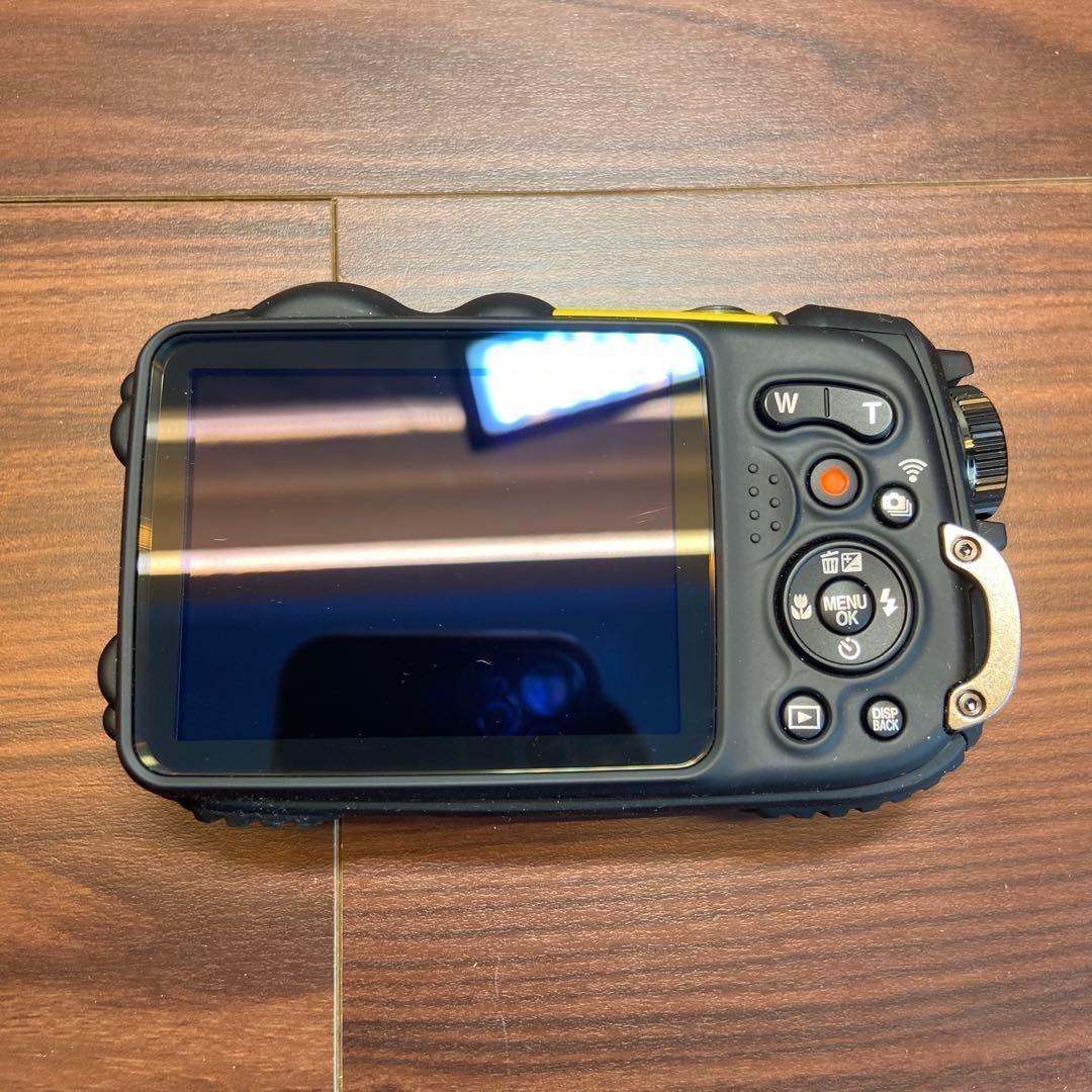 FUJI FILM FinePix XP200 デジカメ ほぼ新品 4279