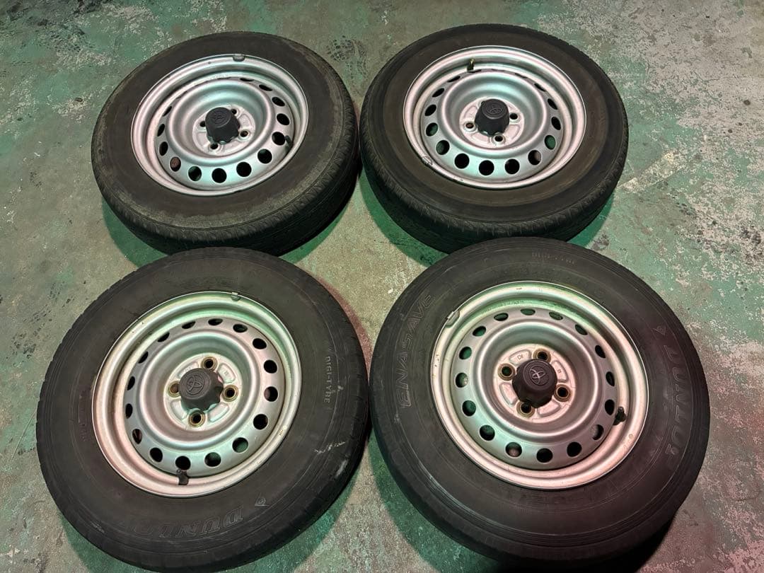 送料込　トヨタ純正　プロボックス　サクシード　TOYOTA純正