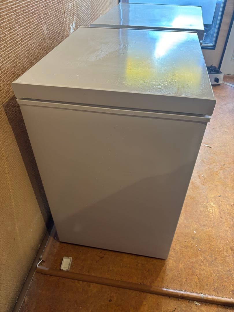 comfee 冷凍庫 142リットル　美品
