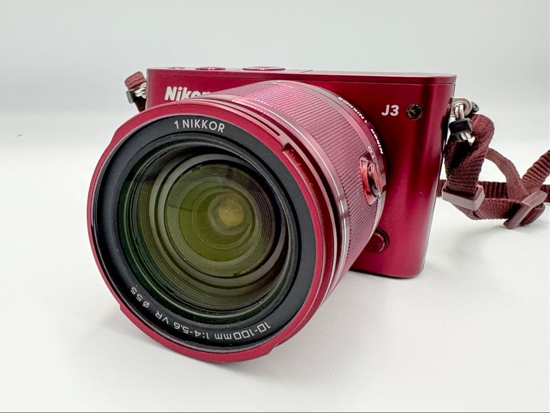 Nikon 1 J3 ミラーレス一眼　デジカメ