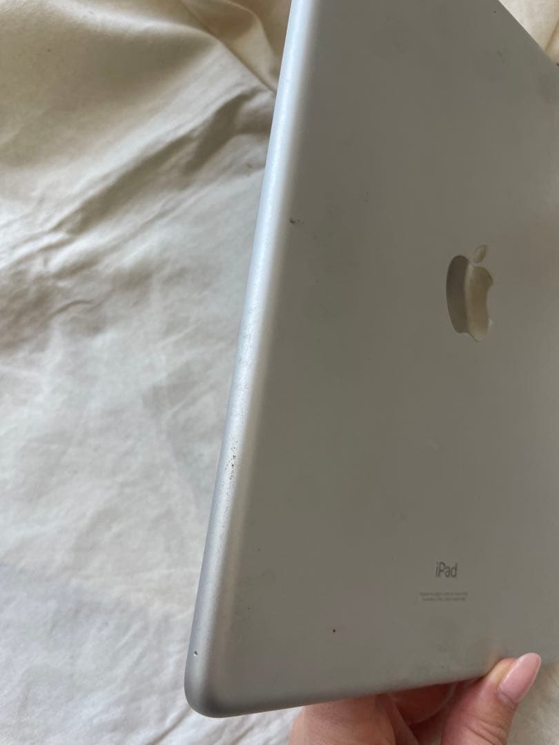 iPad第9世代 10.2型 Wi-Fi 64GB シルバー