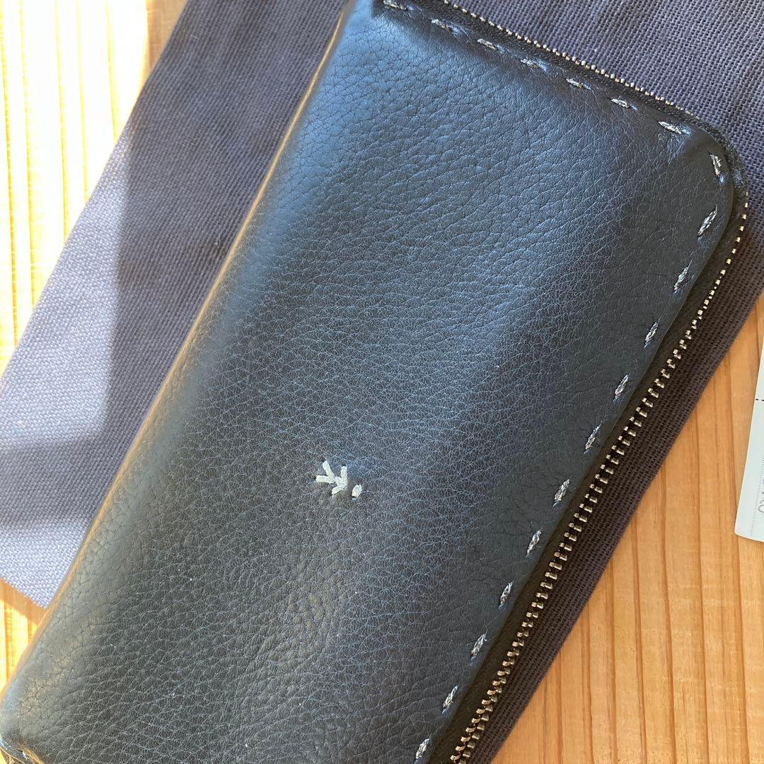HENRY BEGUELIN OCEAN CERVO 長財布オミノチャーム付き