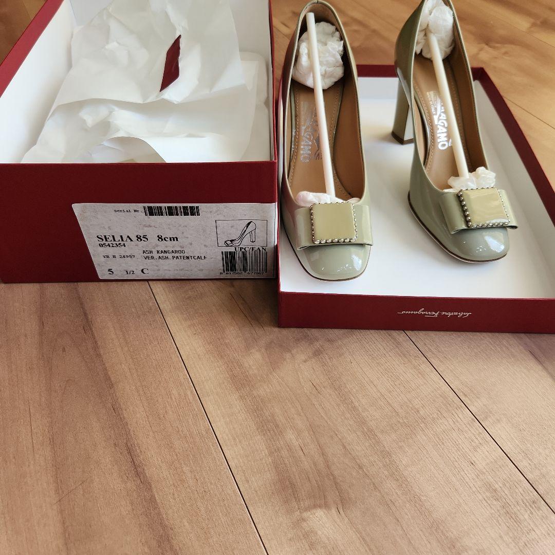 フェラガモパンプス23センチ