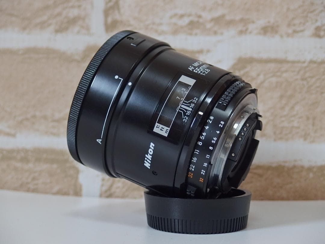 Nikon AF MICRO NIKKOR 55mm F2.8 マクロレンズ
