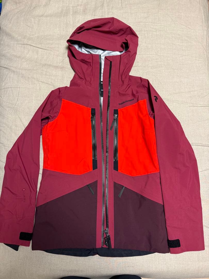 ピークパフォーマンス　グラヴィティジャケット・パンツ　ウィメンズXS