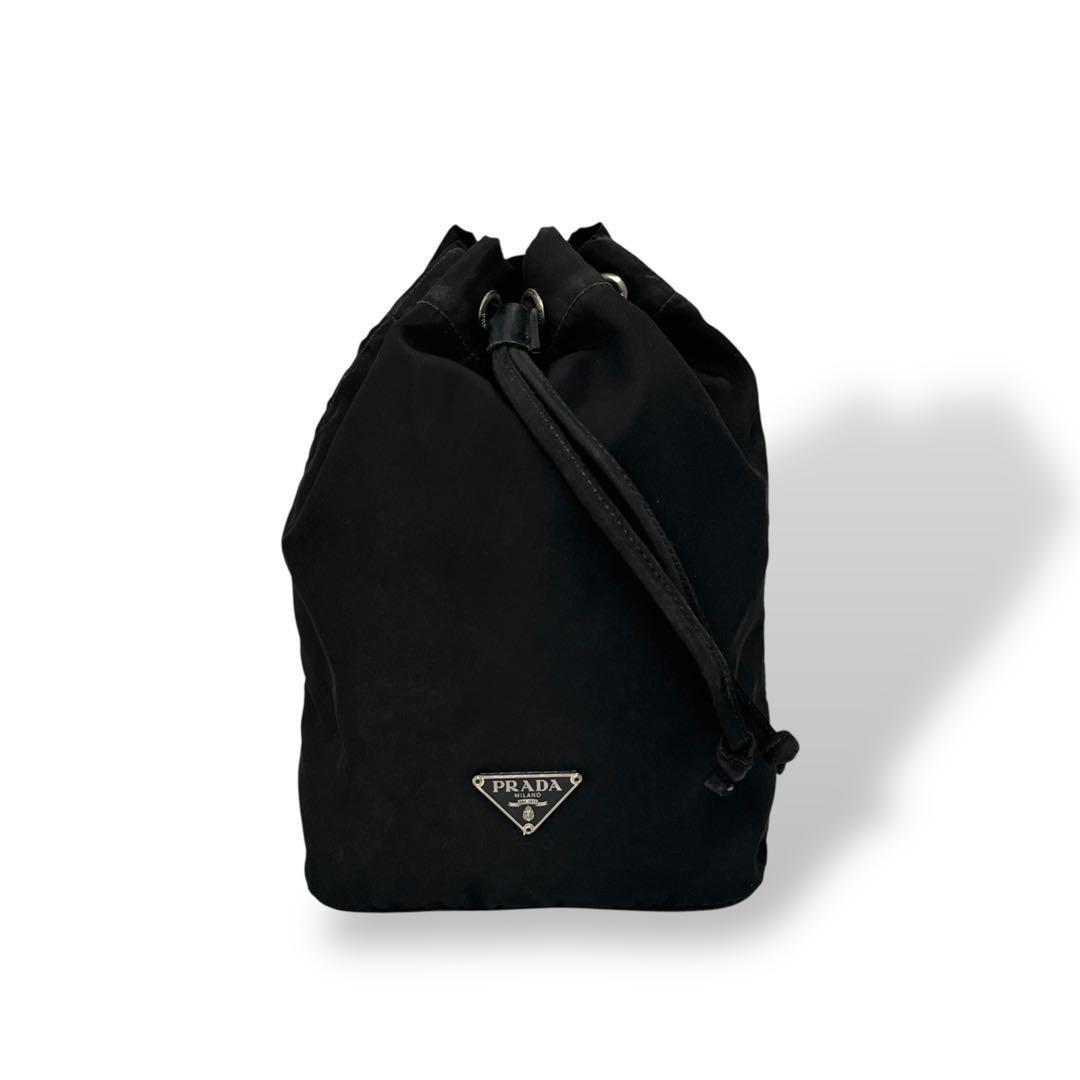 PRADA 巾着ミニポーチ　三角ロゴ　化粧ポーチ　小物入れ　ブラック　ナイロン
