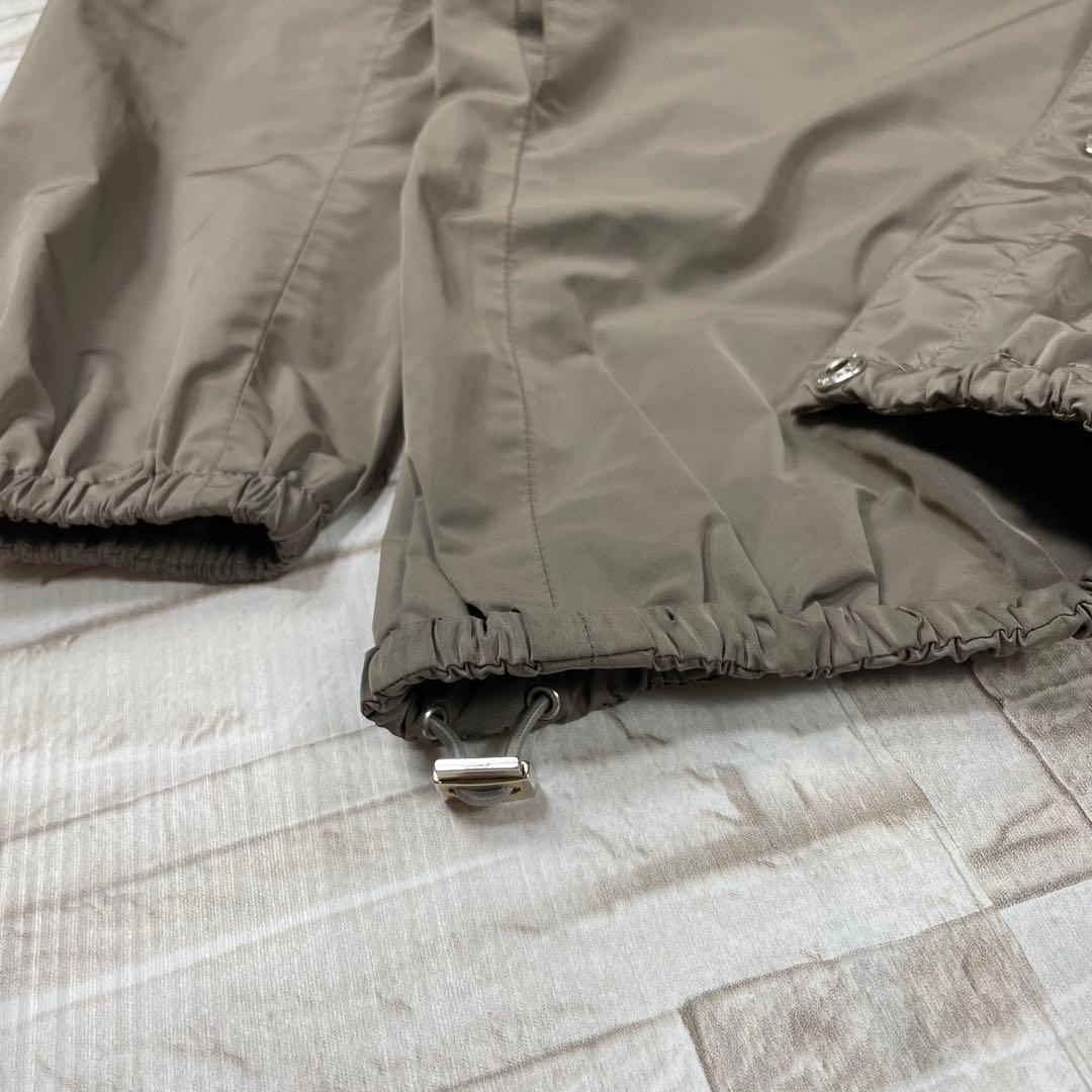 【美品】ヘルノ★異素材切り替え　ダウンコート　フード　グレージュ　大きめサイズ