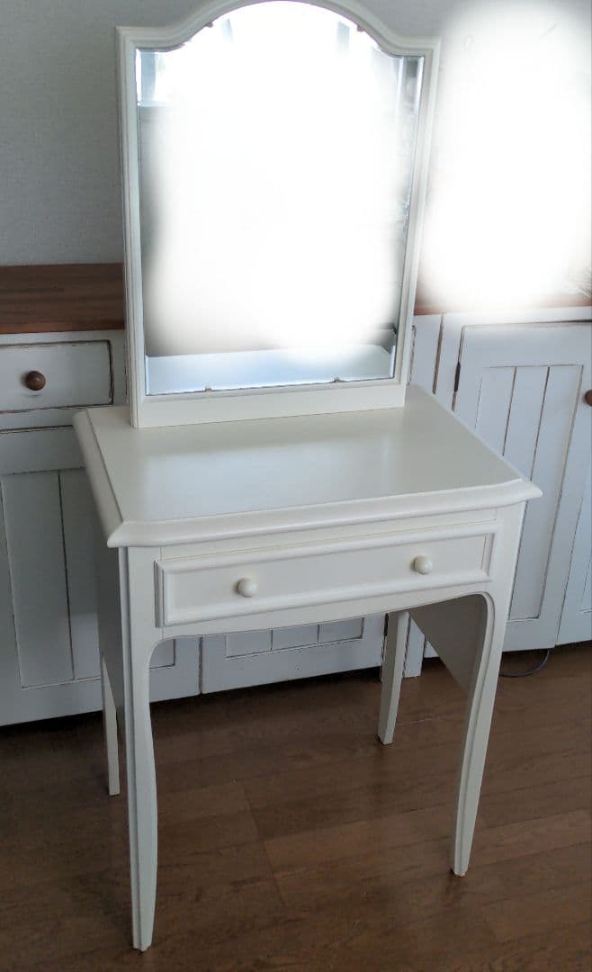 フランフラン エルガ ドレッサー