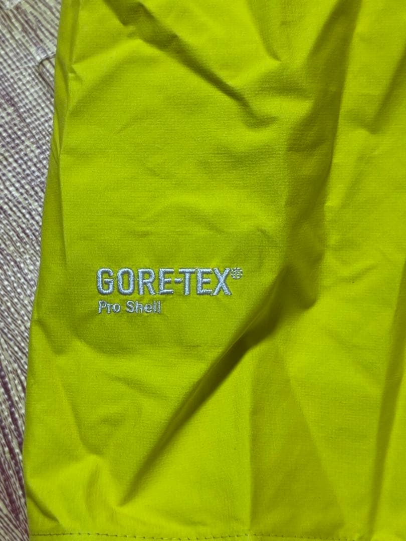 美品ノースフェイス　スノーボード　ゴアテックスプロシェル recco対応