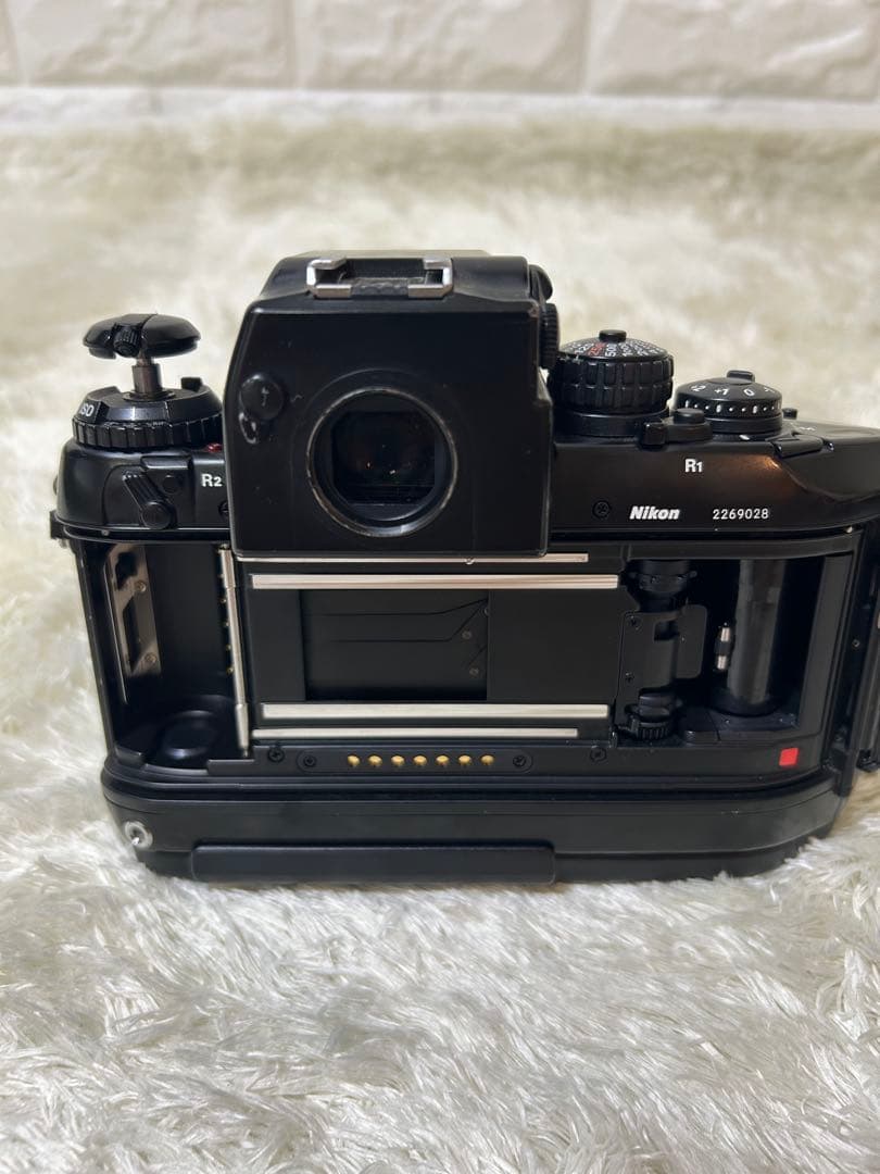 【良品】Nikon ニコン　F4 レンズ付　28-85mm 一眼レフ