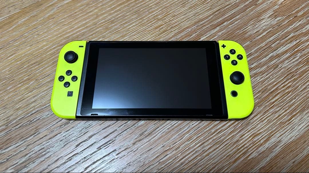 Nintendo Switch イエロー 本体