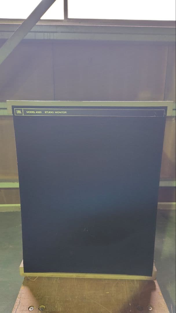 JBL MODEL 4320 ①