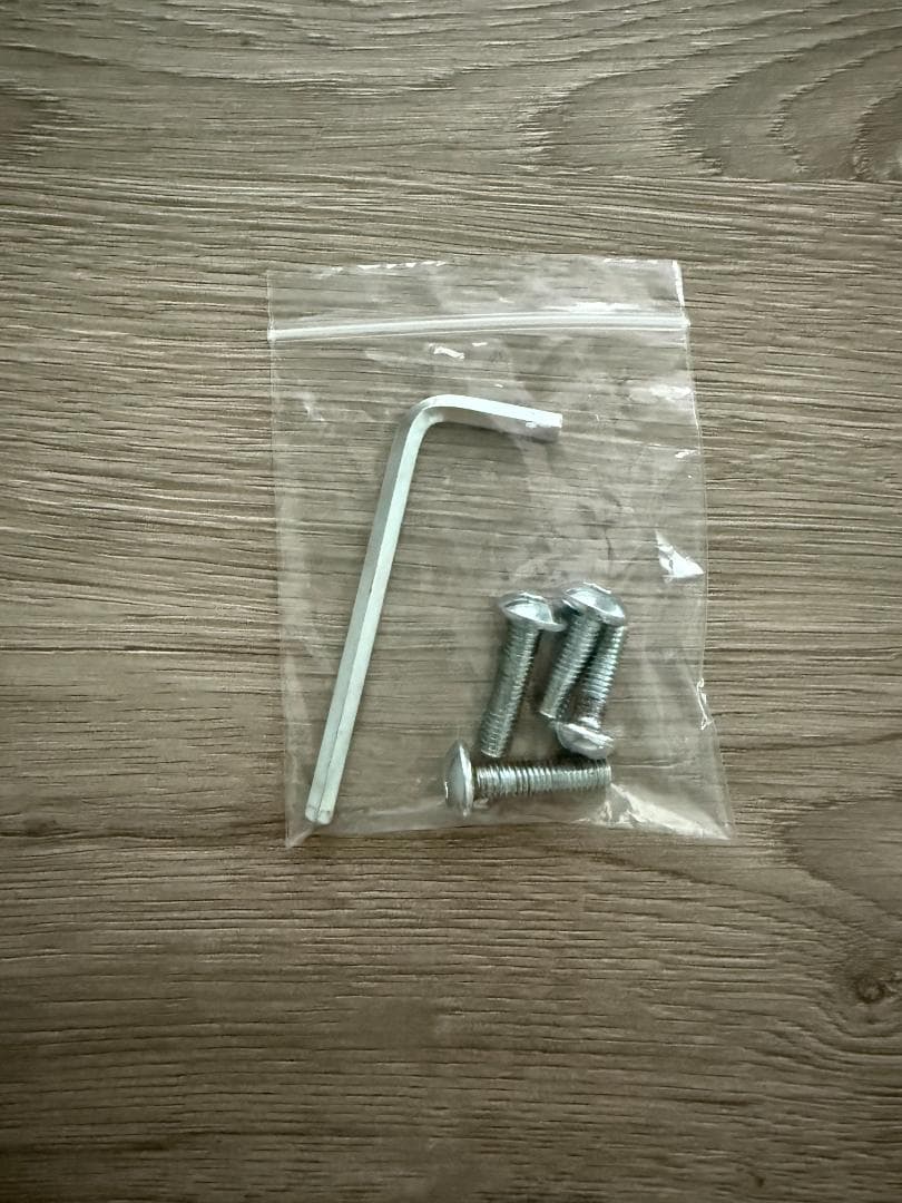 キャスター付きデスクチェア　ベロア生地