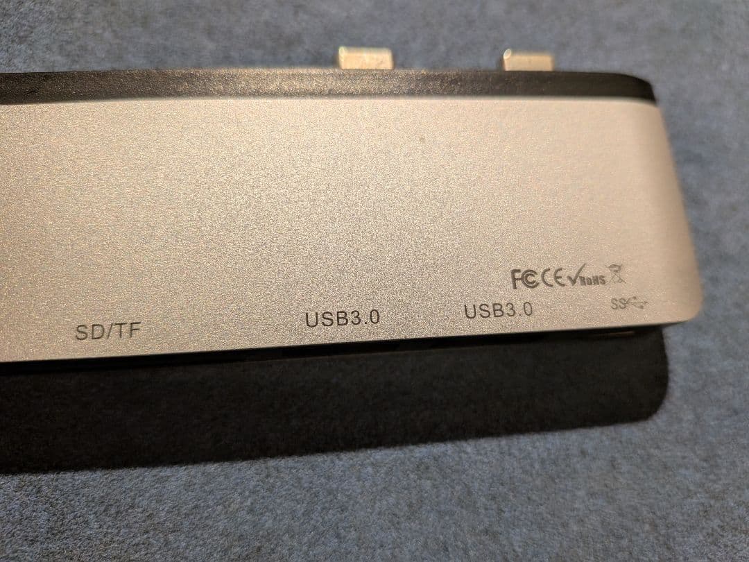 Microsoft Surface Pro 9 13インチ　QEZ-00045