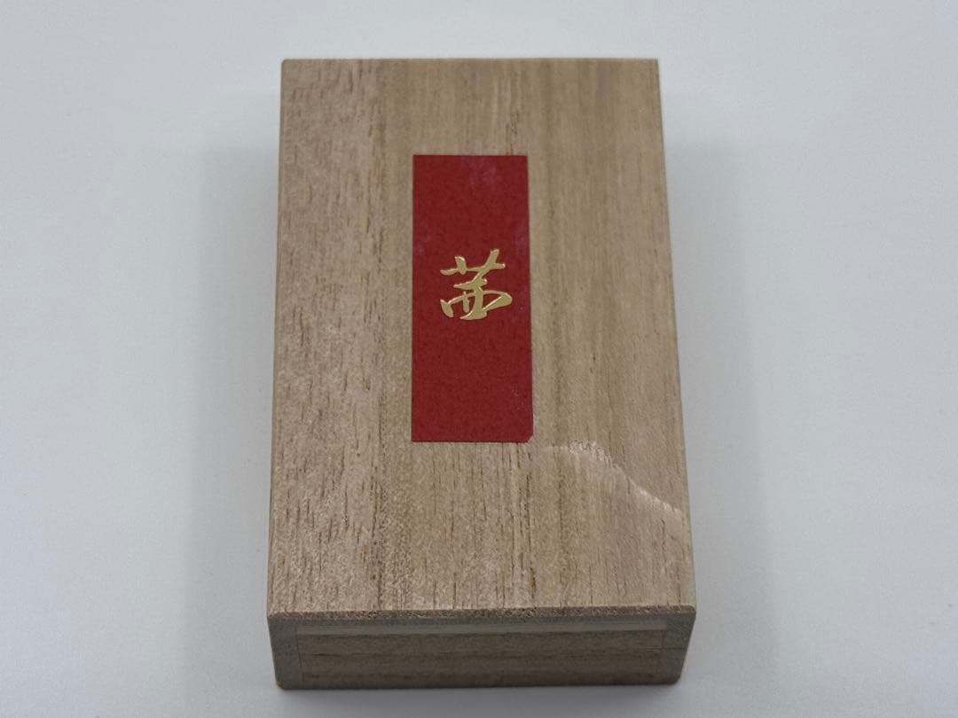 鬼頭天薫堂 香木 伽羅 茜 2.16g