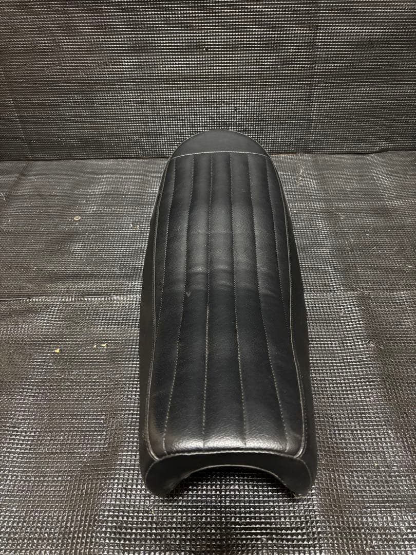 （激レア）W650 イージーライダース NITRO HEADS シート