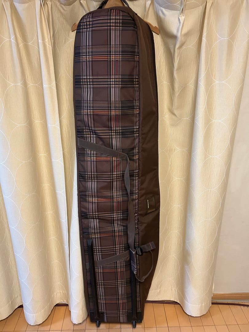 ◇美品◇ DAKINE 165cm スノーボード用キャリーバッグ　キャスター付