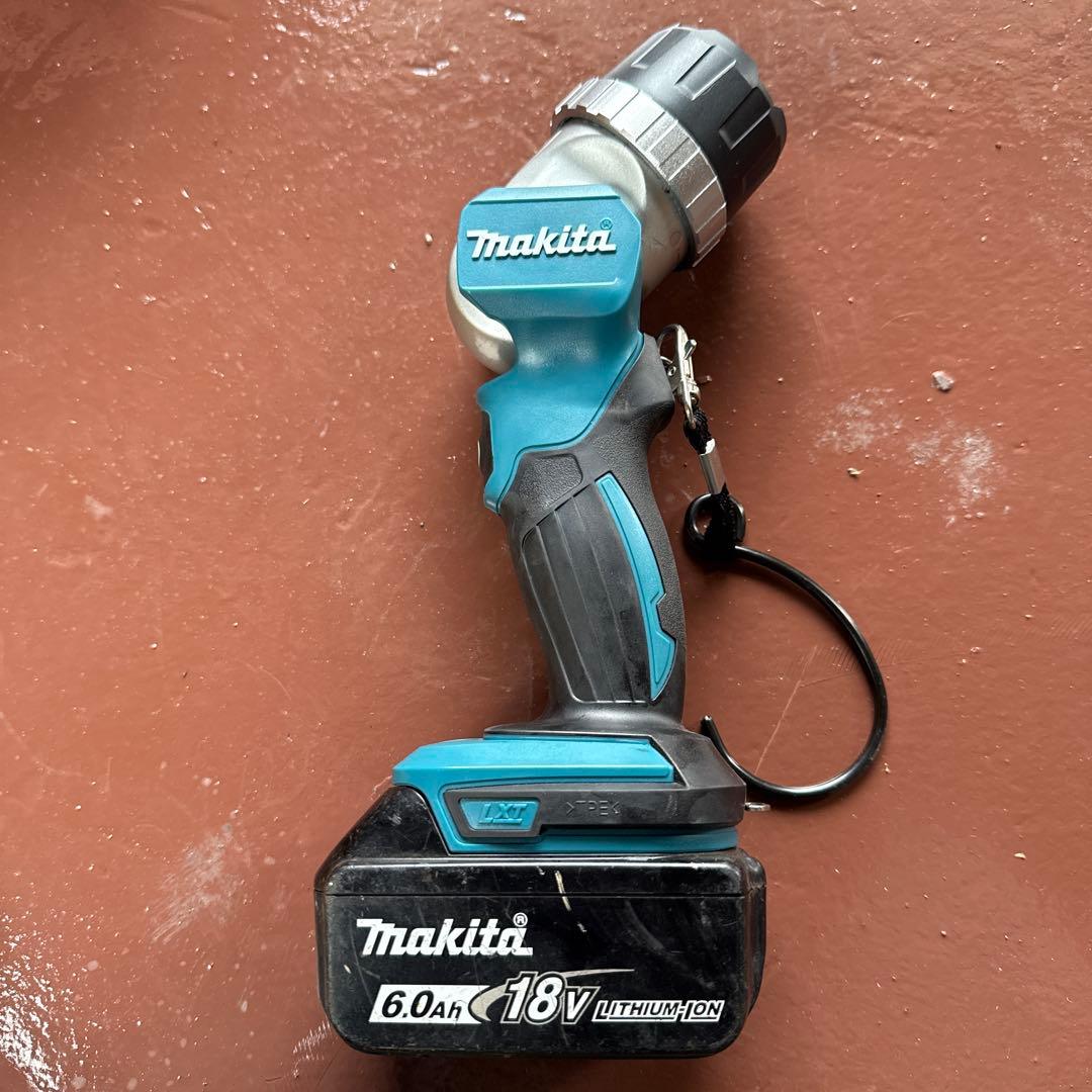 マキタ　ライト