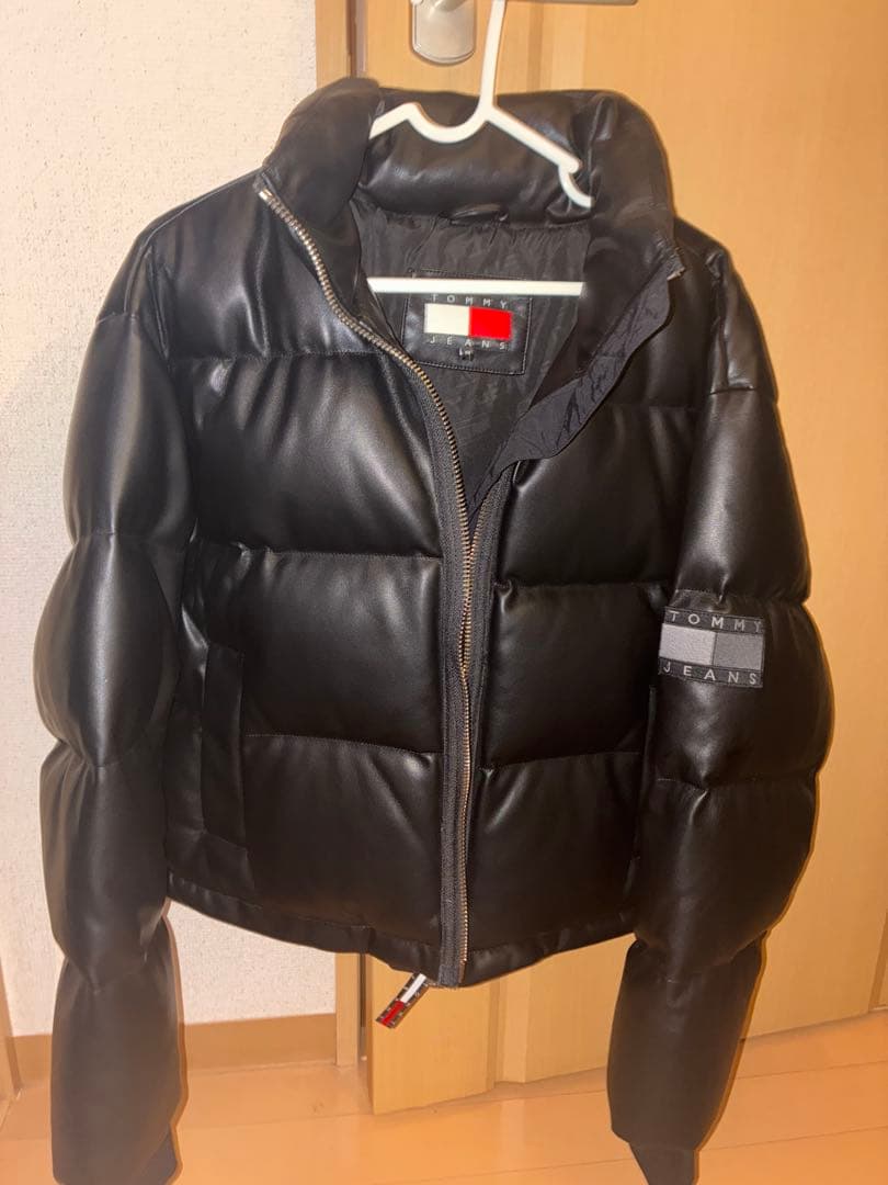   ブラック ダウンジャケット［値下げしました］