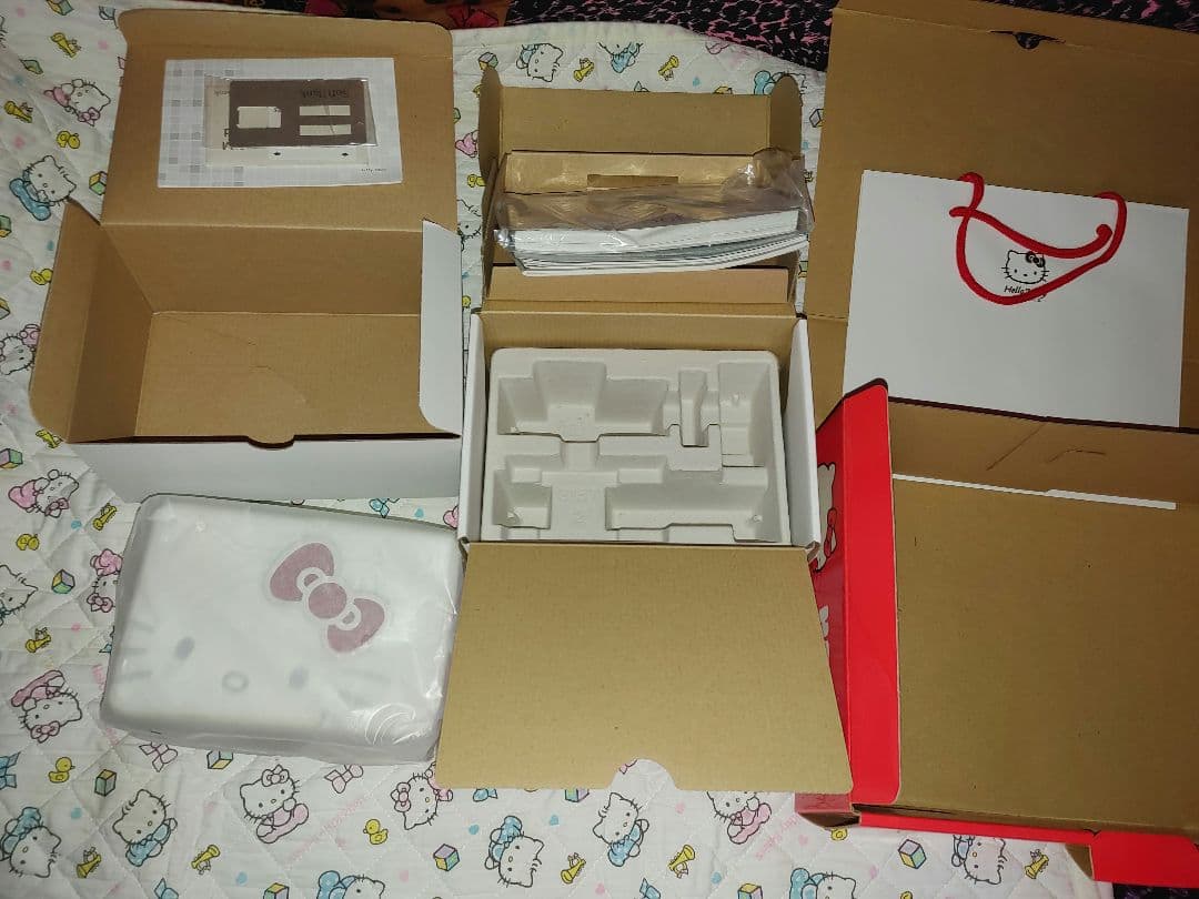 あ*ね様 激レア！キティ　ソフトバンク携帯ガラゲー815T新品未使用ブラック