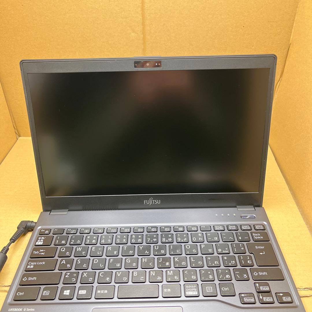 富士通　極軽極薄FUJITSU LIFEBOOK U937 8GB/512GB